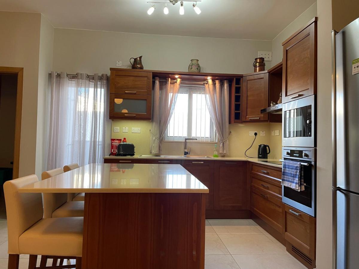 Verdi Apartment - Spacious Modern Apartment, Close To Valletta Santa Vennera Exterior foto